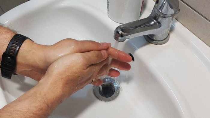 Po co powinniśmy myć ręce? 